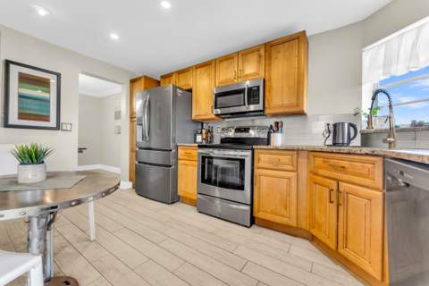 3836 Via Poinciana #607, Lake Worth FL - photo 9 of 38