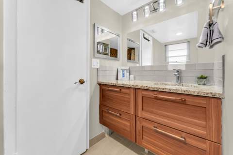 3836 Via Poinciana #607, Lake Worth FL - photo 21 of 38