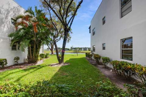 21 Normandy A, Delray Beach FL - photo 24 of 27
