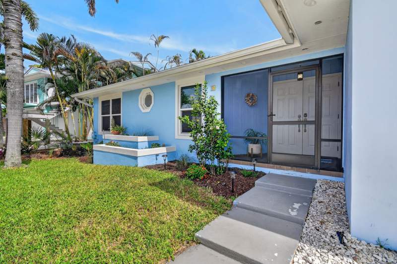 3 bedroom Single Family Residence at 715 SW Salerno Road, St Lucie Settlement Unrecorded, Stuart — photo 4