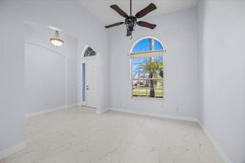1038 SW Fisherman Avenue, Port St. Lucie FL - photo 14 of 46