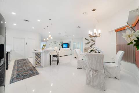 4477 NW 89th Way, Coral Springs FL - photo 9 of 44