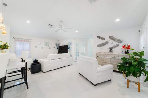 4477 NW 89th Way, Coral Springs FL - photo 14 of 44