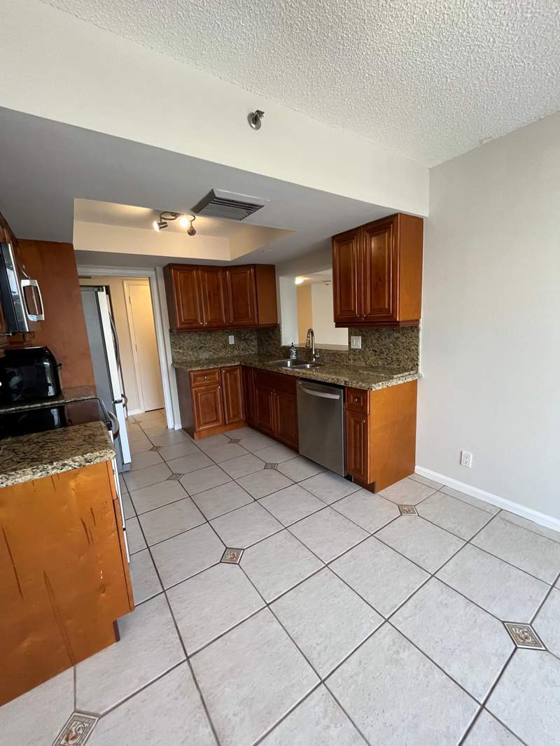 1 bedroom Condominium at 3555 S Ocean Boulevard #411, Thirty Five Sixty Condo, South Palm Beach — photo 5
