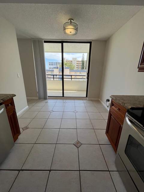 3555 S Ocean Boulevard #411, South Palm Beach FL - photo 6 of 33