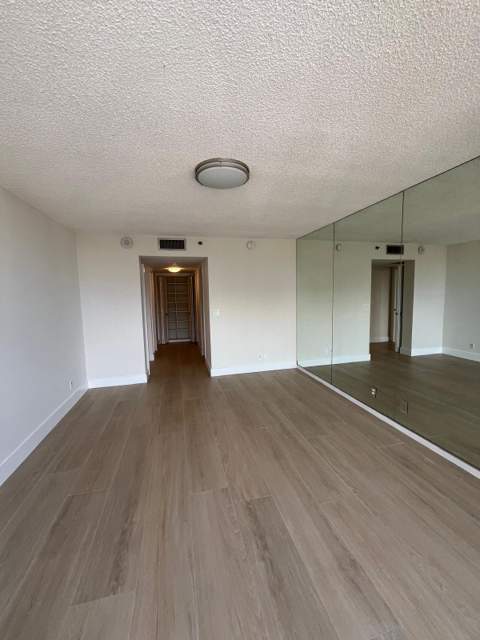 3555 S Ocean Boulevard #411, South Palm Beach FL - photo 19 of 33
