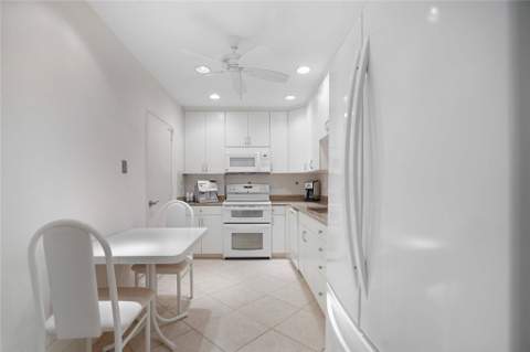 4250 Galt Ocean Drive #Phb, Fort Lauderdale FL - photo 11 of 45