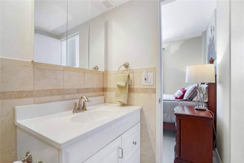 4250 Galt Ocean Drive #Phb, Fort Lauderdale FL - photo 21 of 45