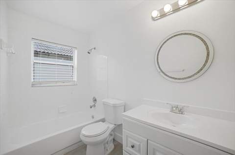 1378 SW 180th Avenue, Pembroke Pines FL - photo 16 of 50