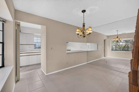 350 Prestwick Circle #2, Palm Beach Gardens FL - photo 21 of 54