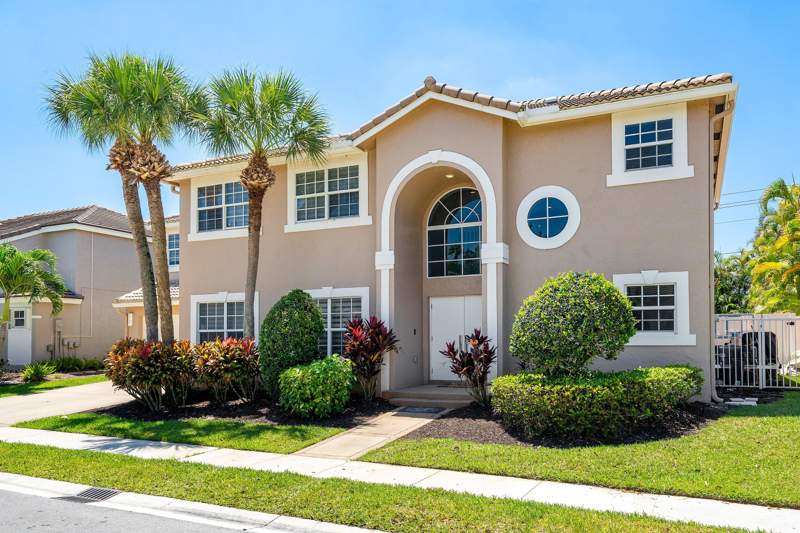 5 bedroom Single Family Residence at 10616 Wheelhouse Circle, Regatta At Mission Bay, Boca Raton — photo 4