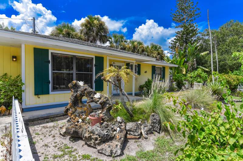 2 bedroom Single Family Residence at 1076 NE Banyan Tree Drive, Banyan Terrace Cottages, Jensen Beach — photo 5