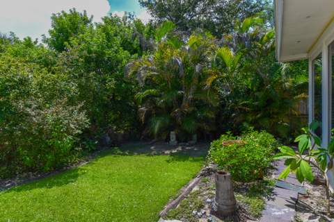 1076 NE Banyan Tree Drive, Jensen Beach FL - photo 21 of 30