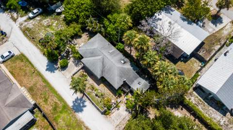 1076 NE Banyan Tree Drive, Jensen Beach FL - photo 22 of 30