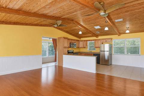 1076 NE Banyan Tree Drive, Jensen Beach FL - photo 6 of 30