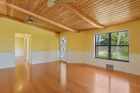1076 NE Banyan Tree Drive, Jensen Beach FL - photo 8 of 30
