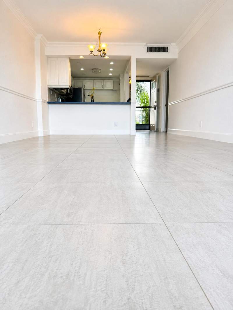 2 bedroom Condominium at 7 Royal Palm Way #505, Boca Bayou, Boca Raton — photo 4