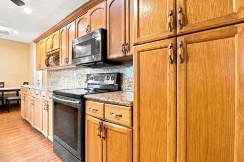 655 W Melrose Circle, Fort Lauderdale FL - photo 10 of 21
