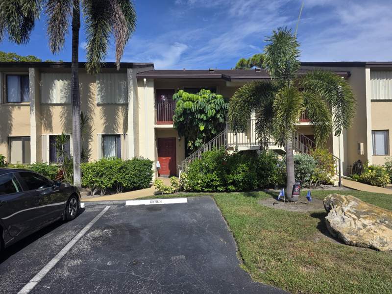 2 bedroom Condominium at 190 SE 7th Street #103, Windwood Isles Condo, Deerfield Beach — photo 2
