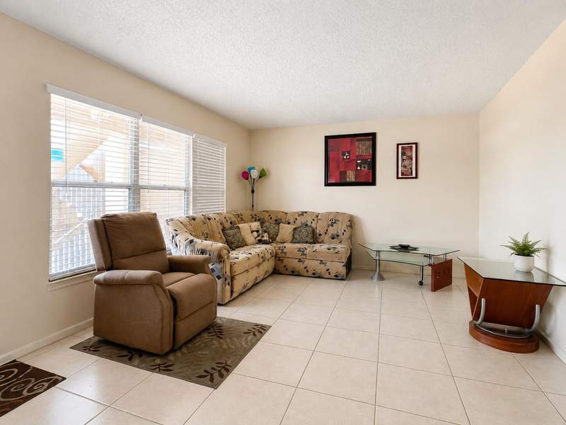 1 bedroom Condominium at 307 Greenbrier B, Century Village - Greenbrier Condo, West Palm Beach — photo 4