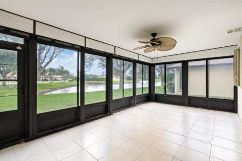 6315 Tall Cypress Circle, Greenacres FL - photo 14 of 27