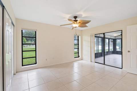 6315 Tall Cypress Circle, Greenacres FL - photo 13 of 27