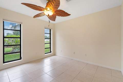 6315 Tall Cypress Circle, Greenacres FL - photo 11 of 27