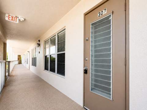 307 Greenbrier B, West Palm Beach FL - photo 10 of 16
