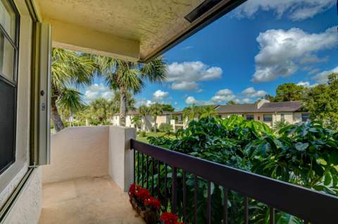 7911 Eastlake Drive #6H, Boca Raton FL - photo 11 of 39