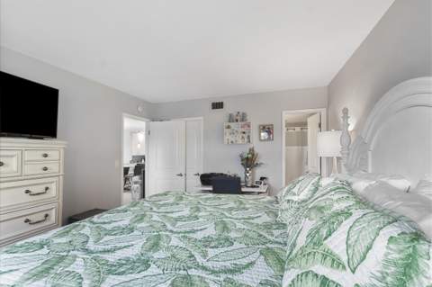 2350 NE 14th St Causeway #209, Pompano Beach FL - photo 20 of 29