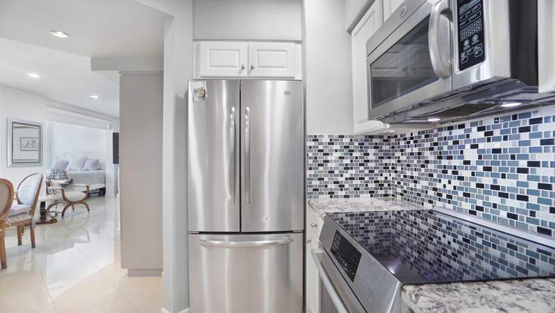 1 bedroom Stock Cooperative at 3600 Galt Ocean Drive #15E, Edgewater Arms, Fort Lauderdale — photo 5