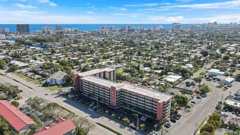 2 bedroom Condominium at 2350 NE 14th St Causeway #209, Garden-Aire Village South Condo, Pompano Beach — photo 3