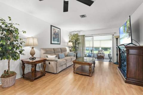 5840 Dream Court #34C, Fort Pierce FL - photo 14 of 33