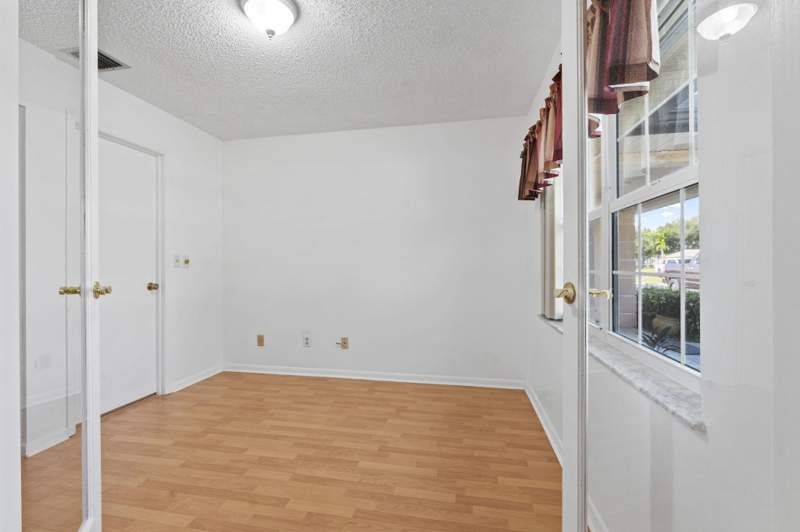 2 bedroom Condominium at 5840 Dream Court #34C, The Grove Condominium Section 1, Fort Pierce — photo 3