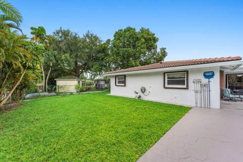 4025 NW 105th Avenue, Coral Springs FL - photo 11 of 19