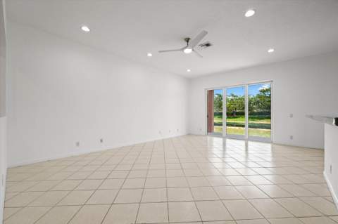 886 Sunflower Circle, Weston FL - photo 10 of 60