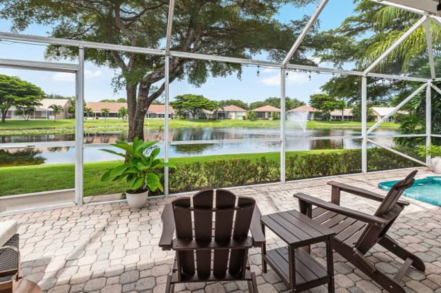 5554 GRANDE PALM Circle