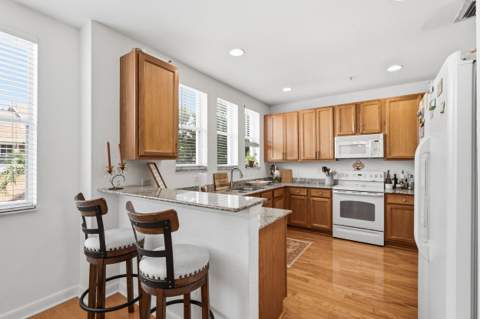 960 Millbrae Court #6, West Palm Beach FL - photo 13 of 45