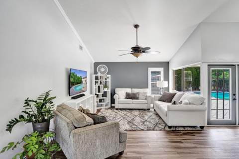 1156 SW 149th Lane, Sunrise FL - photo 9 of 40