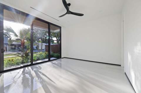 728 NE 17th Terrace, Fort Lauderdale FL - photo 15 of 43