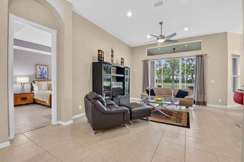6561 Pisano Drive, Lake Worth FL - photo 14 of 94