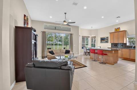 6561 Pisano Drive, Lake Worth FL - photo 15 of 94