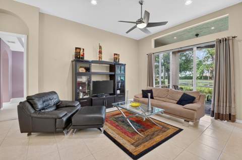 6561 Pisano Drive, Lake Worth FL - photo 17 of 94
