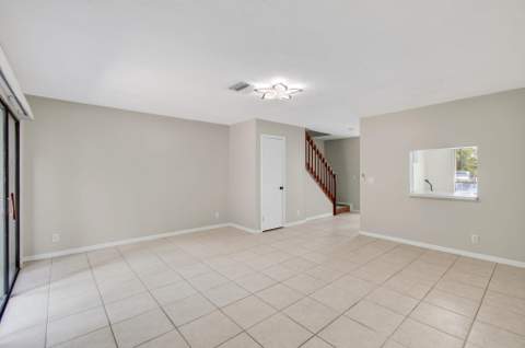 799 Hill Drive #C, West Palm Beach FL - photo 8 of 21