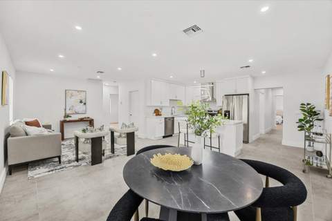 1311 Avenue H, Riviera Beach FL - photo 7 of 36