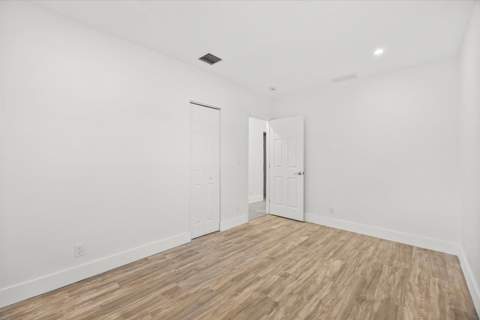 1311 Avenue H, Riviera Beach FL - photo 21 of 36