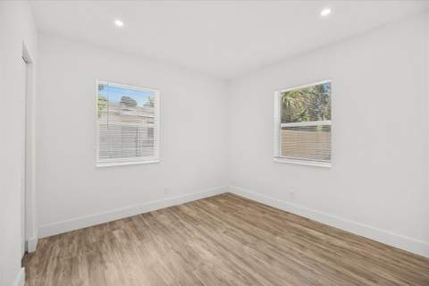 1311 Avenue H, Riviera Beach FL - photo 22 of 36