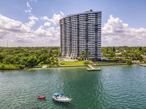 5200 N Flagler Drive #1106, home for sale in West Palm Beach 33407