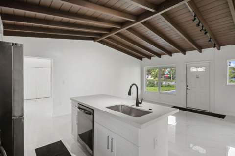 1530 NW 18th Court, Fort Lauderdale FL - photo 11 of 26