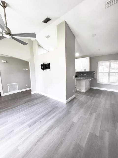 1497 SW Wepaco Avenue, Port St. Lucie FL - photo 10 of 30